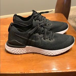 Women’s Nike Epic React Flyknit 2